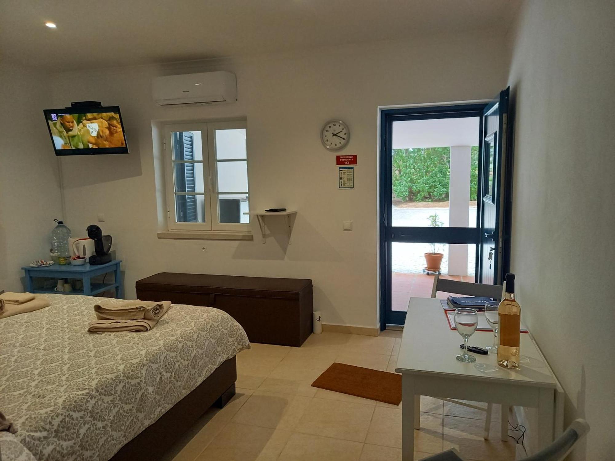 Quinta Da Alentegria - 4 Cottages Met Lounge En Verwarmd Zwembad Van April Tot Eind September! Алкасер-ду-Сал Экстерьер фото