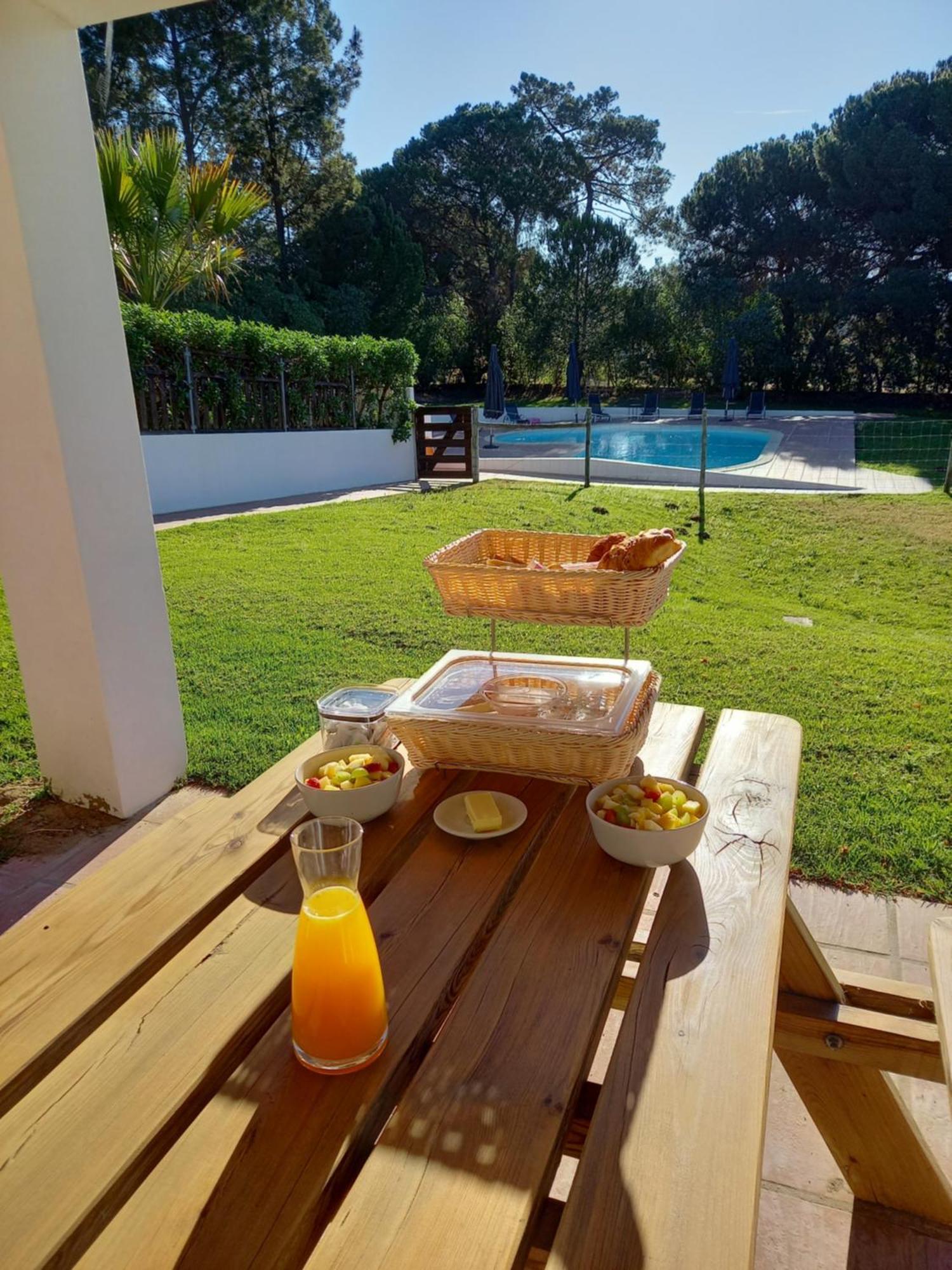 Quinta Da Alentegria - 4 Cottages Met Lounge En Verwarmd Zwembad Van April Tot Eind September! Алкасер-ду-Сал Экстерьер фото